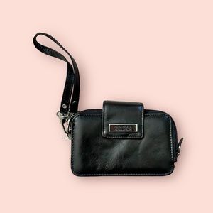 Kenneth Cole Reaction Genuine Black Leather Wristlet Wallet